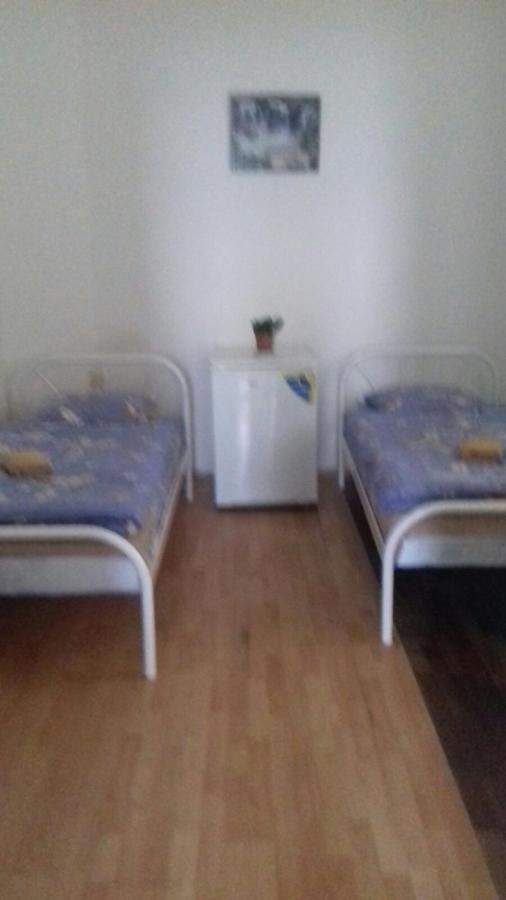 Gelena Гостьовий Двір Uzhhorod Luaran gambar