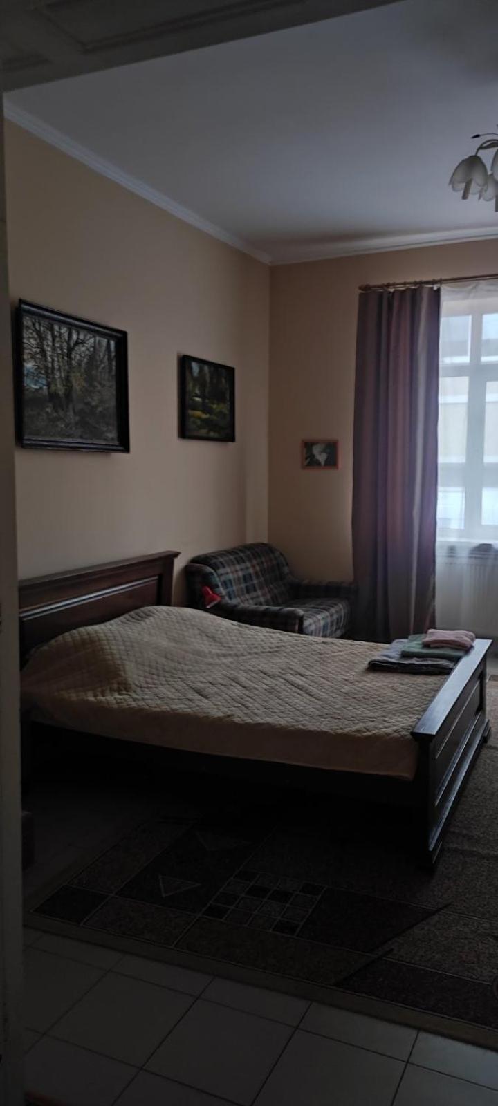 Gelena Гостьовий Двір Uzhhorod Luaran gambar